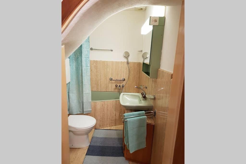 Bezauberndes Haus Fuer Erholsame Ferien Im Puschlav Villa Campascio Bagian luar foto