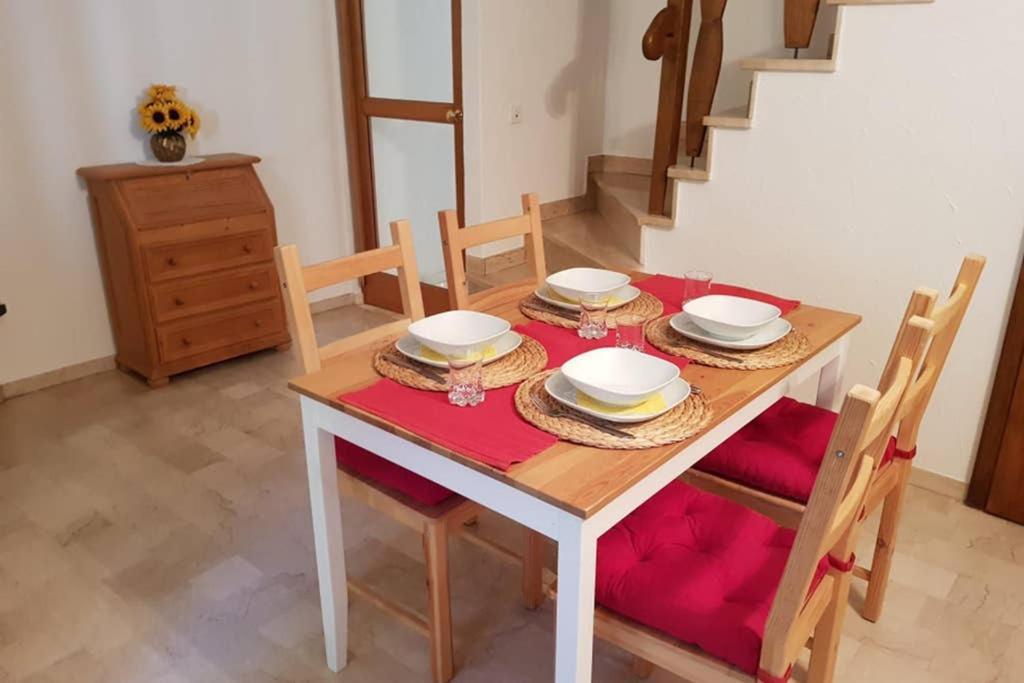 Bezauberndes Haus Fuer Erholsame Ferien Im Puschlav Villa Campascio Bagian luar foto