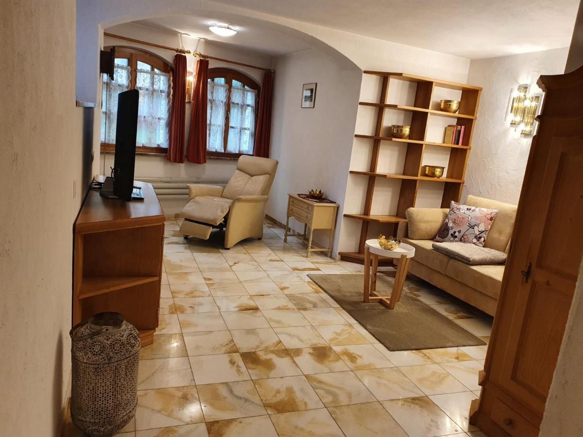 Bezauberndes Haus Fuer Erholsame Ferien Im Puschlav Villa Campascio Bagian luar foto